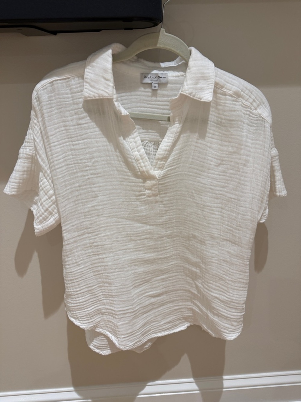 Michael Stars white Cotton Gauze Split-V shirt